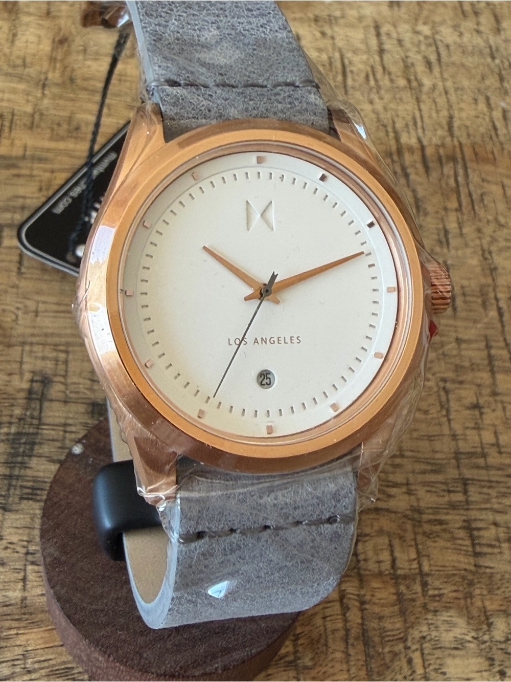 NEW MVMT Rose Gold Watch w/ Grey Leather Strap + Box & Papers - Picture 3 of 8